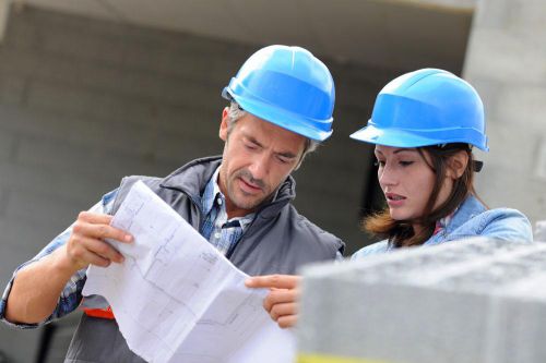 二级建造师和注册安全工程师哪个更值得考？